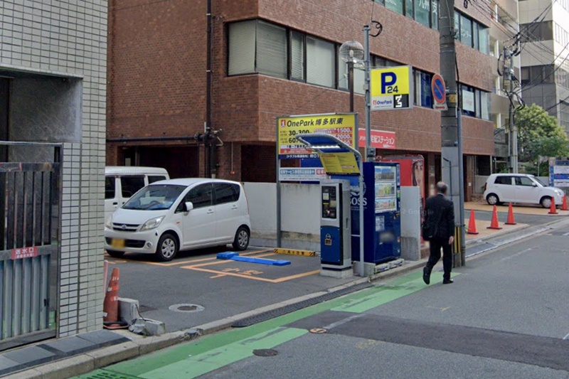 東京上野クリニック福岡医院　駐車場
