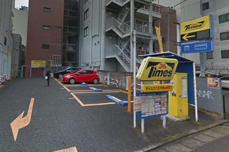 東京ノーストクリニック八王子　駐車場
